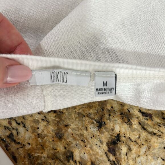 Kaktus Short Sleeve Linen Cotton Blend Floral Print Blouse Top Size M - Picture 4 of 7